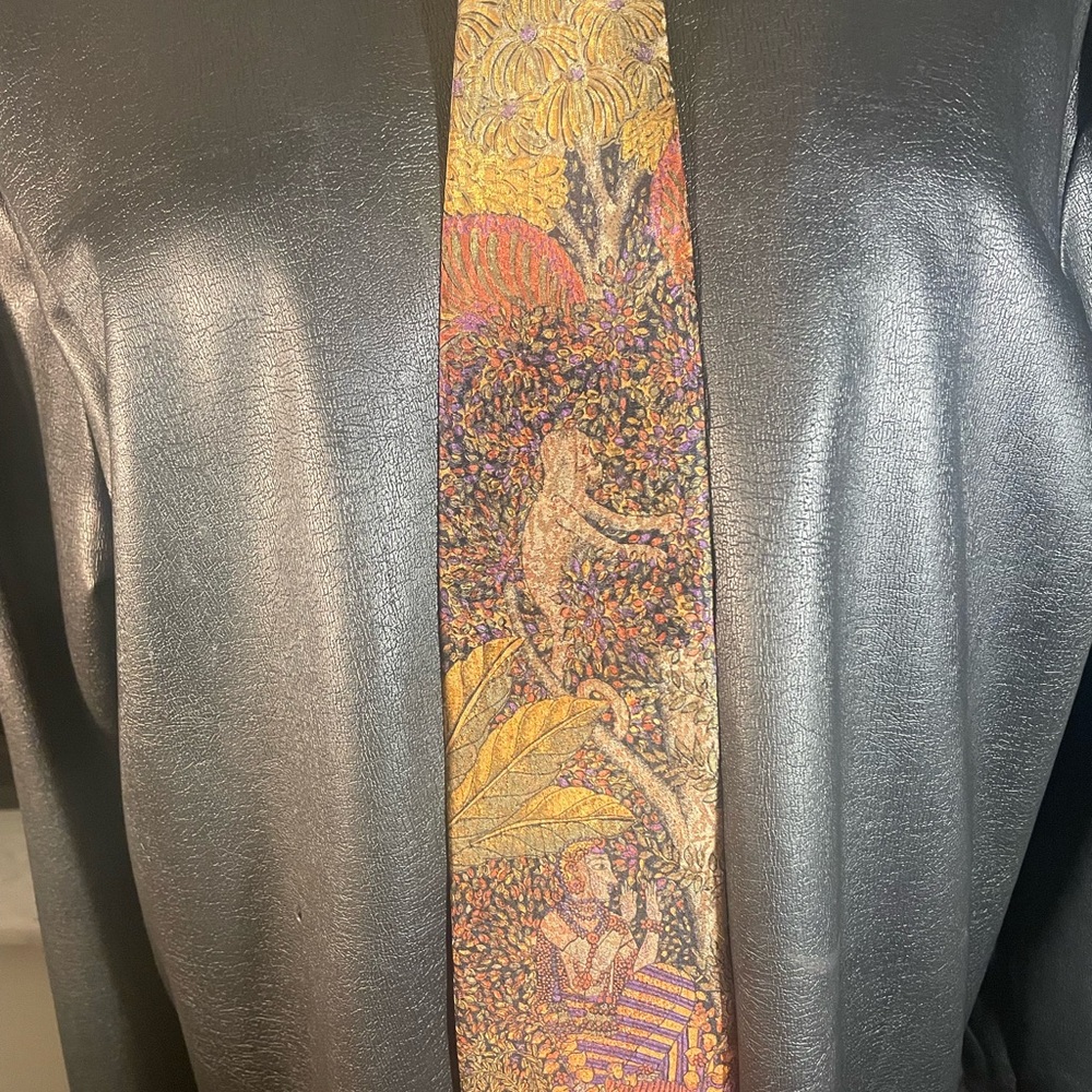 Artistic Patterned Tie By Kuppenheimer, vintage silk tie